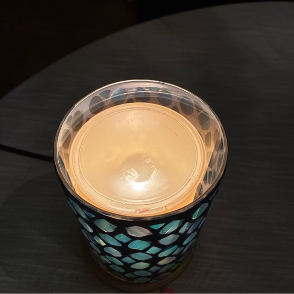 Pink Zebra Simmering Lights Blue Mosaic Accent Shade Warmer with Sprinkles - Picture 3 of 6